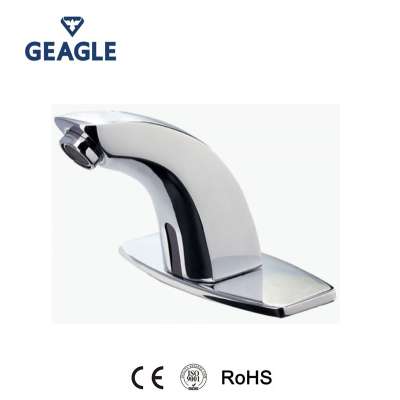 2018 Automatic Infrared Sensor Bathroom Basin Sink Water Saving Single Hole Faucets